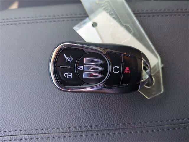 Thumbnail: 2026 Buick Encore GX - 33