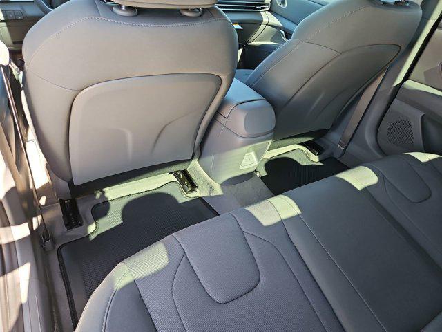 Thumbnail: 2026 Hyundai Elantra - 17