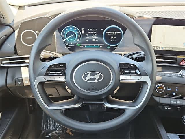 Thumbnail: 2024 Hyundai Elantra - 21
