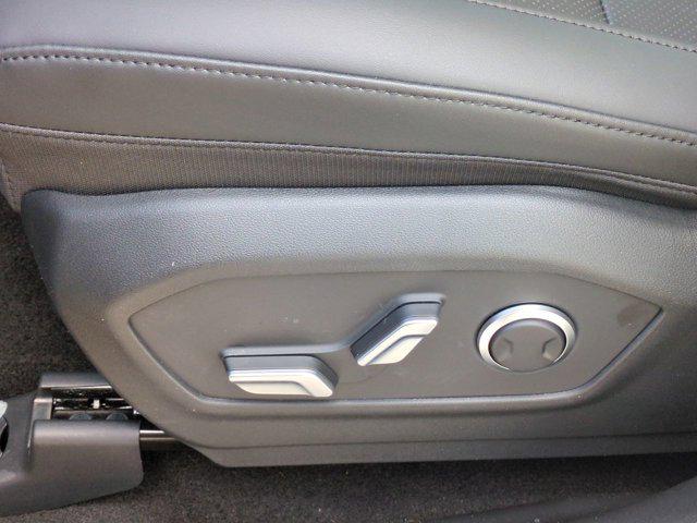 Thumbnail: 2026 Hyundai Santa Fe - 17