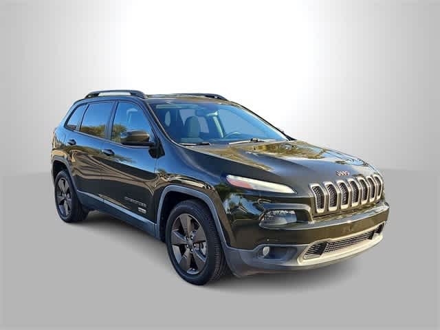 2016 Jeep Cherokee Latitude photo 2