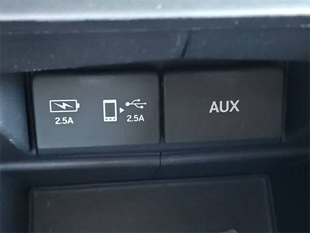 Thumbnail: 2020 Honda Odyssey - 31