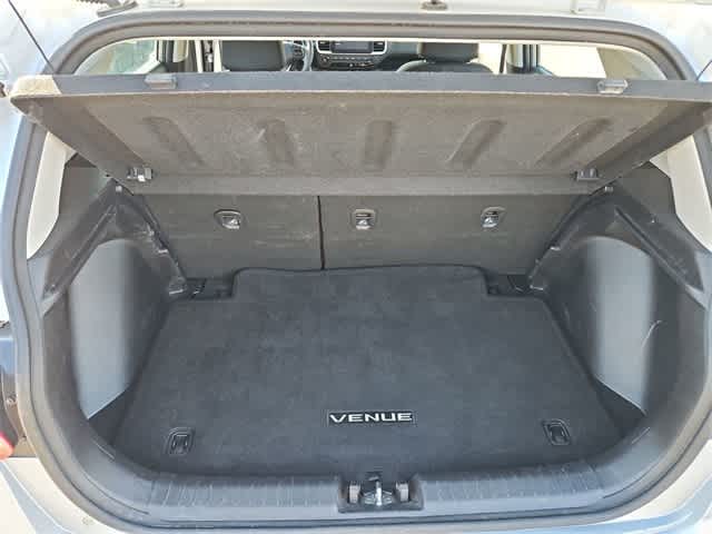 Thumbnail: 2023 Hyundai Venue - 31