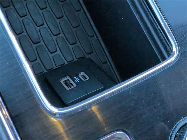 Thumbnail: 2022 Lincoln Aviator - 33