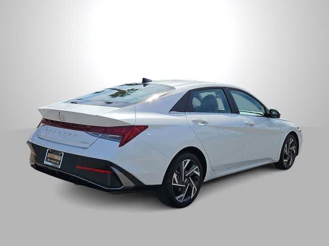 Thumbnail: 2024 Hyundai Elantra - 8