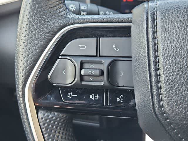 Thumbnail: 2024 Toyota Sequoia - 25