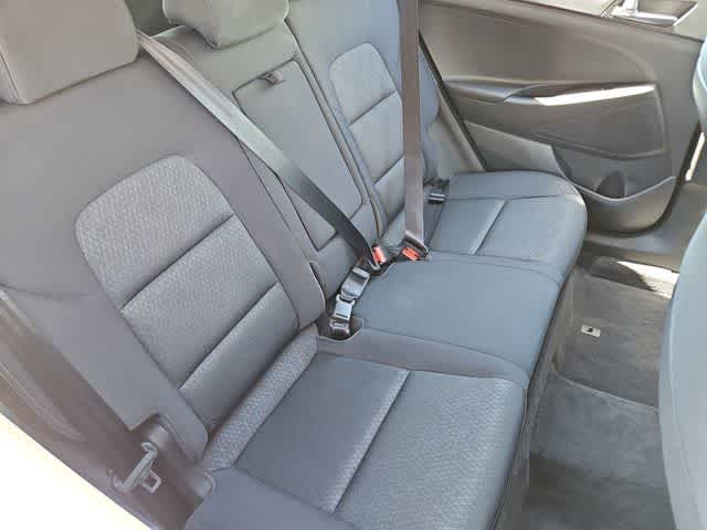 Thumbnail: 2016 Hyundai Tucson - 21