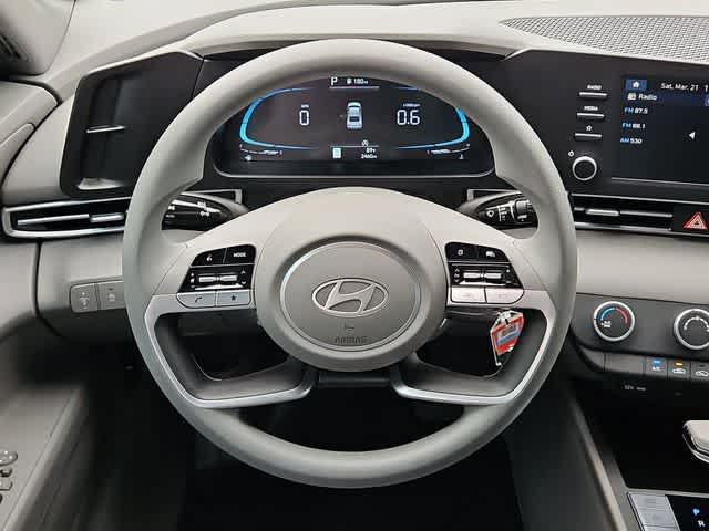Thumbnail: 2025 Hyundai Elantra - 21
