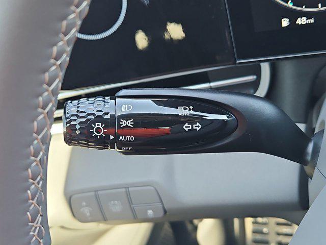 Thumbnail: 2025 Hyundai Elantra - 25