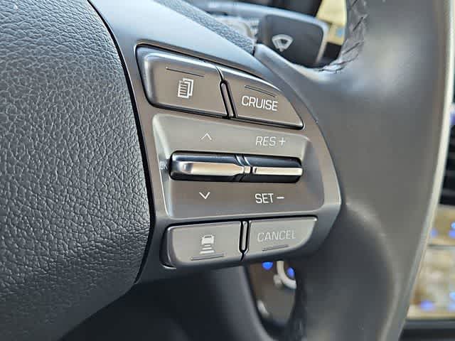 Thumbnail: 2022 Hyundai Ioniq - 25