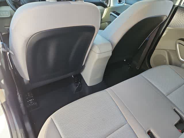 Thumbnail: 2025 Kia Soul - 17