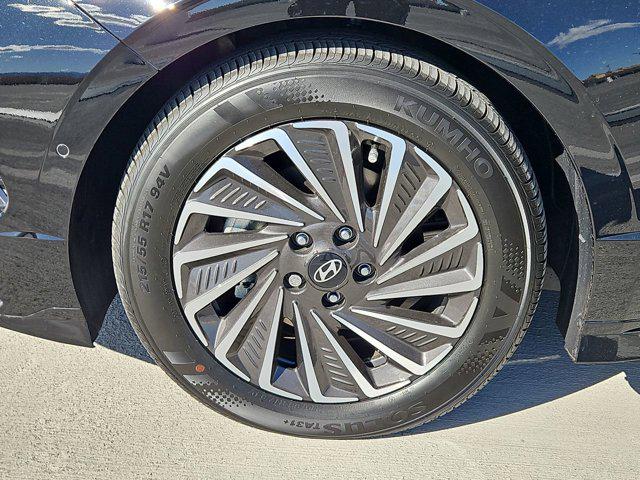 Thumbnail: 2025 Hyundai Sonata - 13