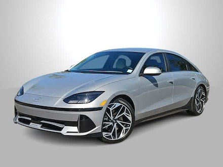 2025 Hyundai IONIQ 6 SEL Sedan