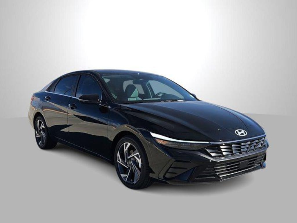 New 2026 Hyundai Elantra Limited Sedan