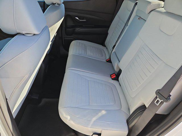 Thumbnail: 2025 Hyundai Santa Cruz - 18