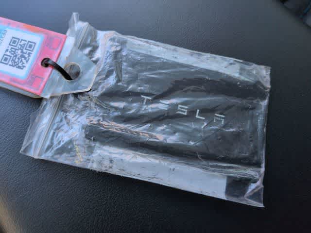 Thumbnail: 2023 Tesla Model X - 33