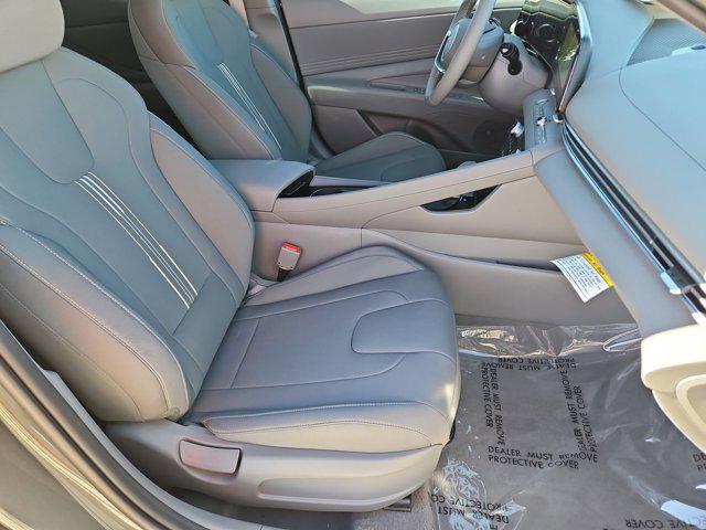 Thumbnail: 2025 Hyundai Elantra - 20