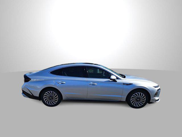 Thumbnail: 2025 Hyundai Sonata - 9