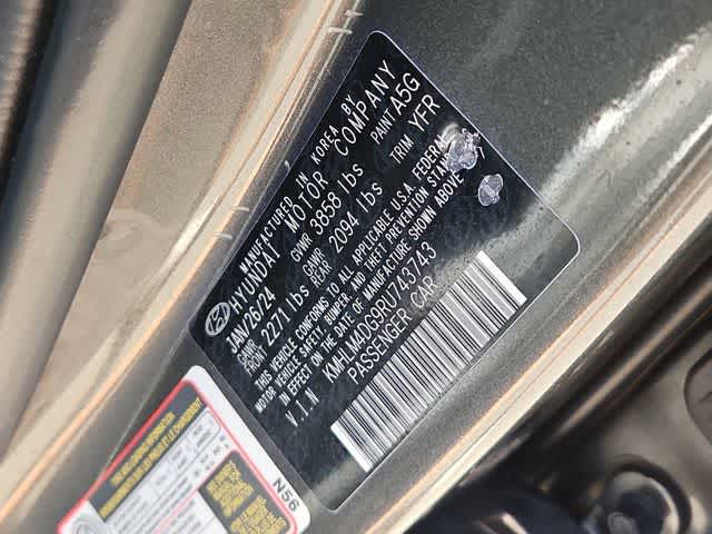 Thumbnail: 2024 Hyundai Elantra - 34