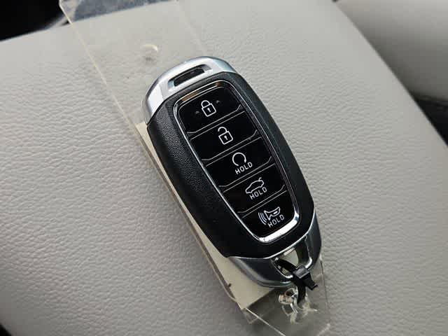 Thumbnail: 2023 Hyundai Elantra - 36