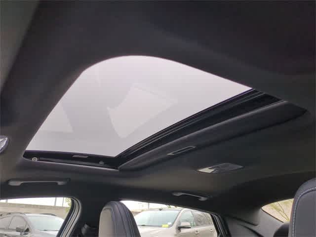 Thumbnail: 2025 Hyundai Elantra - 18