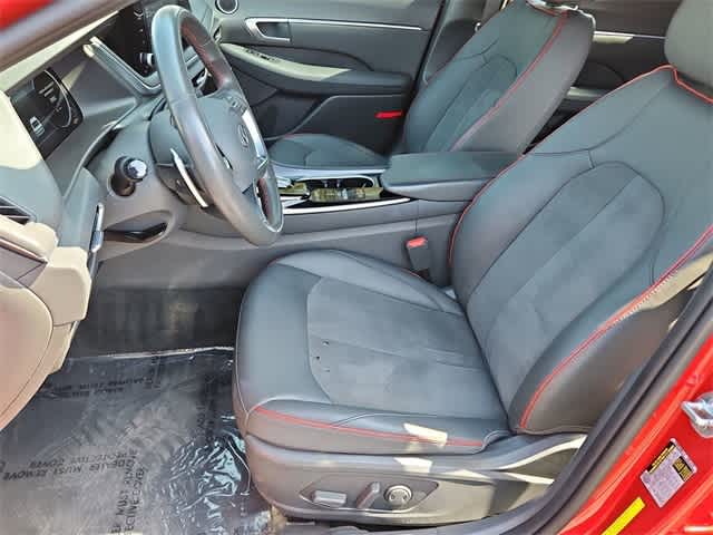 2021 Hyundai Sonata SEL Plus 16