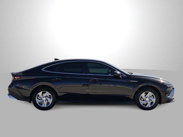 Thumbnail: 2026 Hyundai Sonata - 9