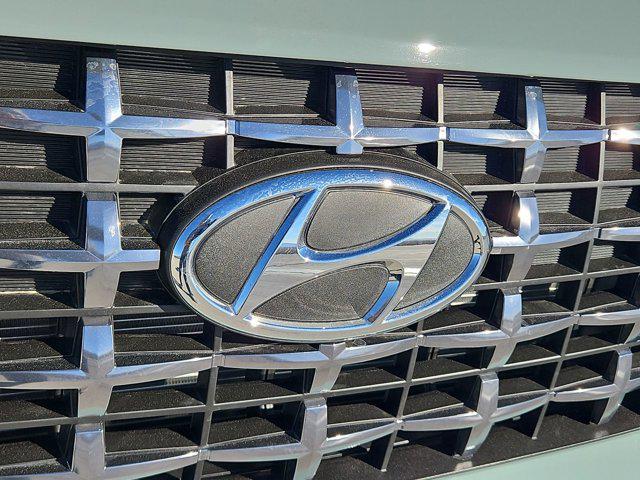 Thumbnail: 2026 Hyundai Venue - 11