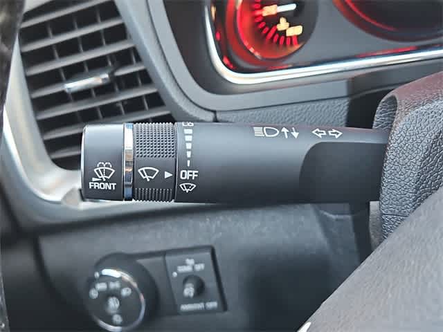 Thumbnail: 2017 GMC Acadia - 26