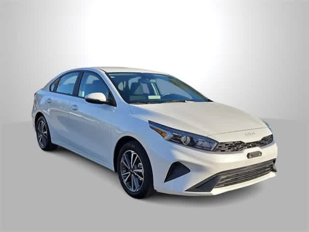 Used 2023 Kia Forte LXS Sedan