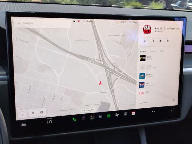Thumbnail: 2023 Tesla Model X - 27