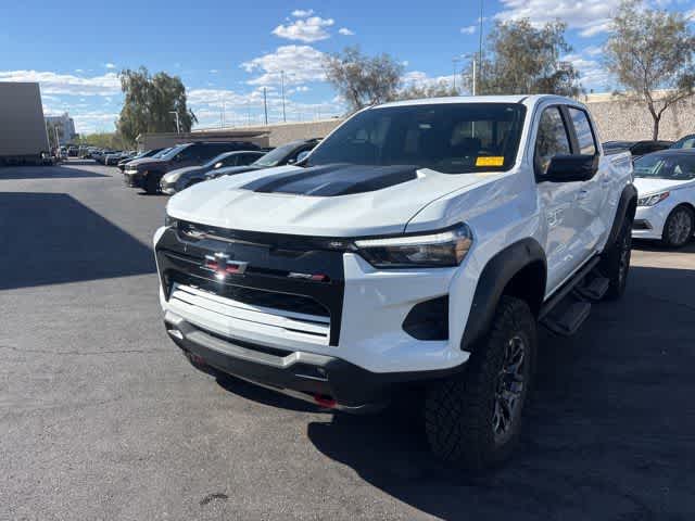 Thumbnail: 2024 Chevrolet Colorado - 2