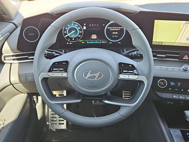 Thumbnail: 2025 Hyundai Elantra - 21