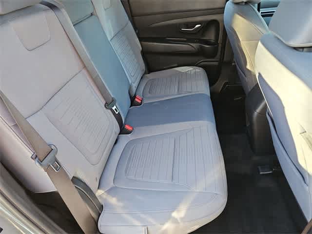 Thumbnail: 2023 Hyundai Santa Cruz - 21