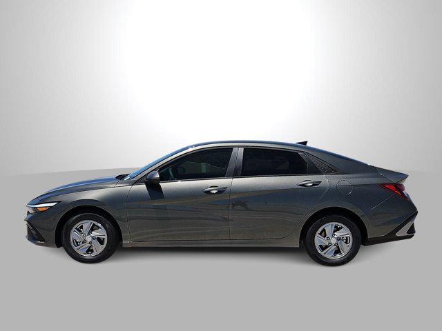 Thumbnail: 2026 Hyundai Elantra - 5