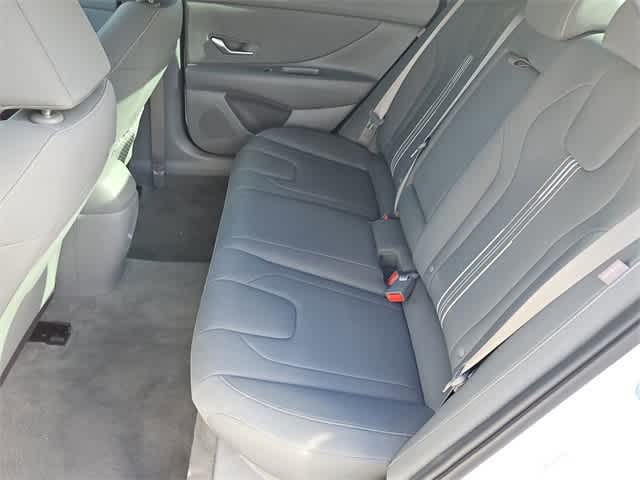 Thumbnail: 2024 Hyundai Elantra - 18