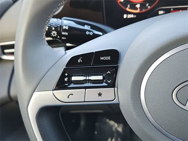 Thumbnail: 2024 Hyundai Elantra - 22