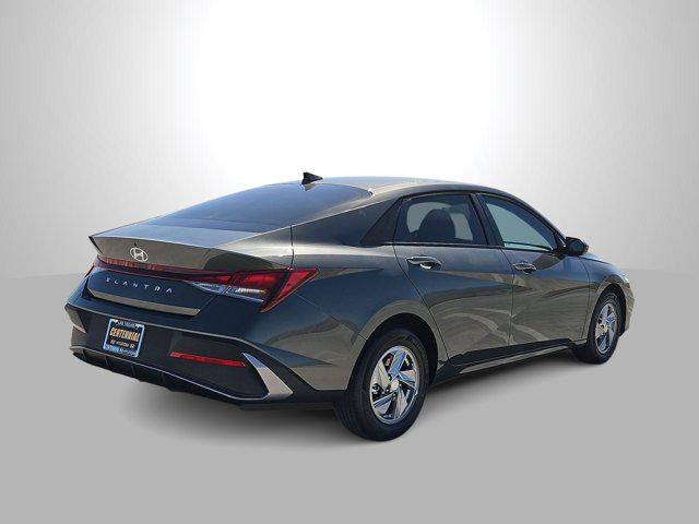 Thumbnail: 2026 Hyundai Elantra - 8