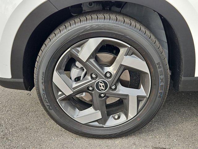 Thumbnail: 2026 Hyundai Venue - 13