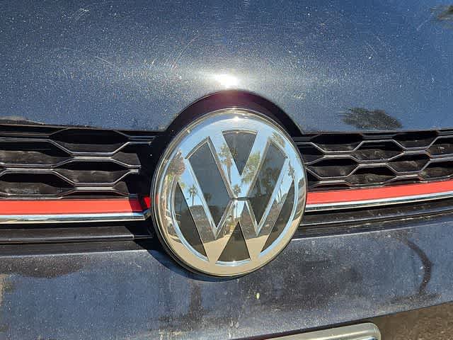 Thumbnail: 2018 Volkswagen Golf - 12