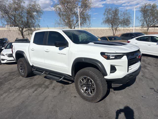 Thumbnail: 2024 Chevrolet Colorado - 11