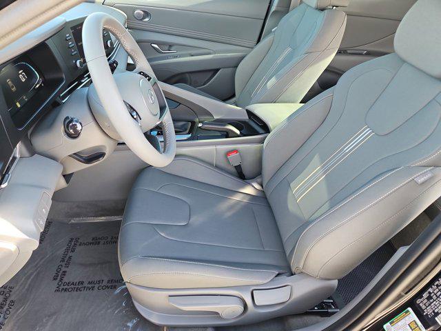 Thumbnail: 2026 Hyundai Elantra - 16