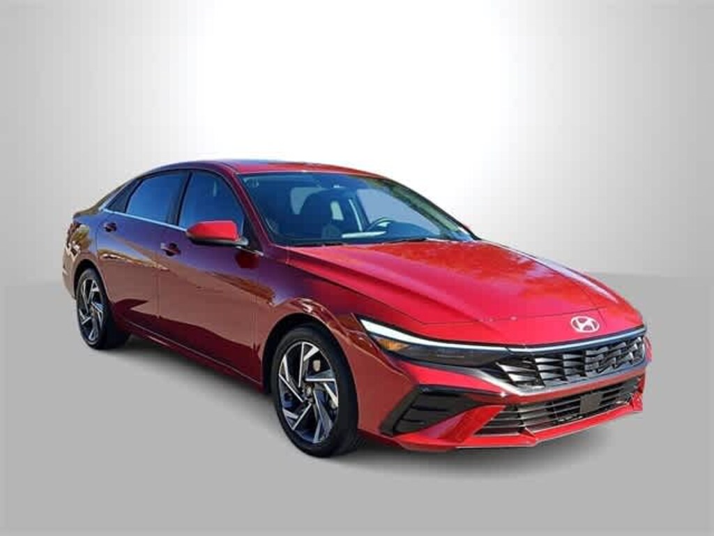 Used 2024 Hyundai Elantra SEL Sedan