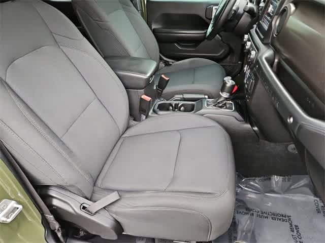 Thumbnail: 2020 Jeep Wrangler - 20