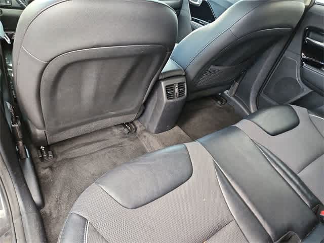 Thumbnail: 2022 Kia Niro - 19