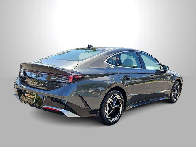 Thumbnail: 2026 Hyundai Sonata - 8
