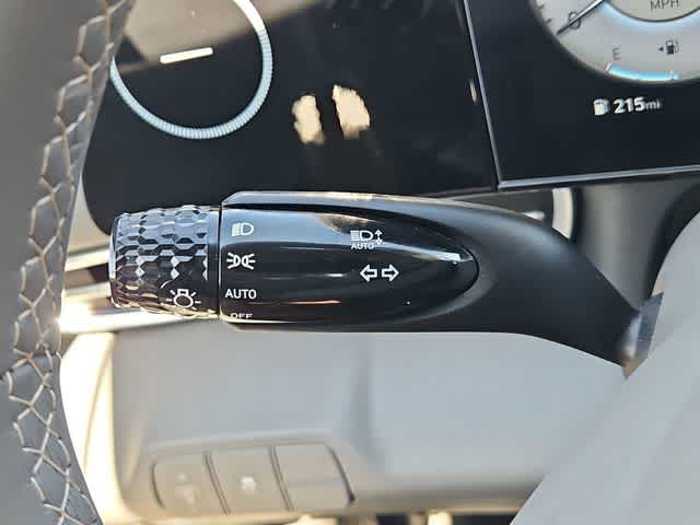 Thumbnail: 2025 Hyundai Elantra - 26