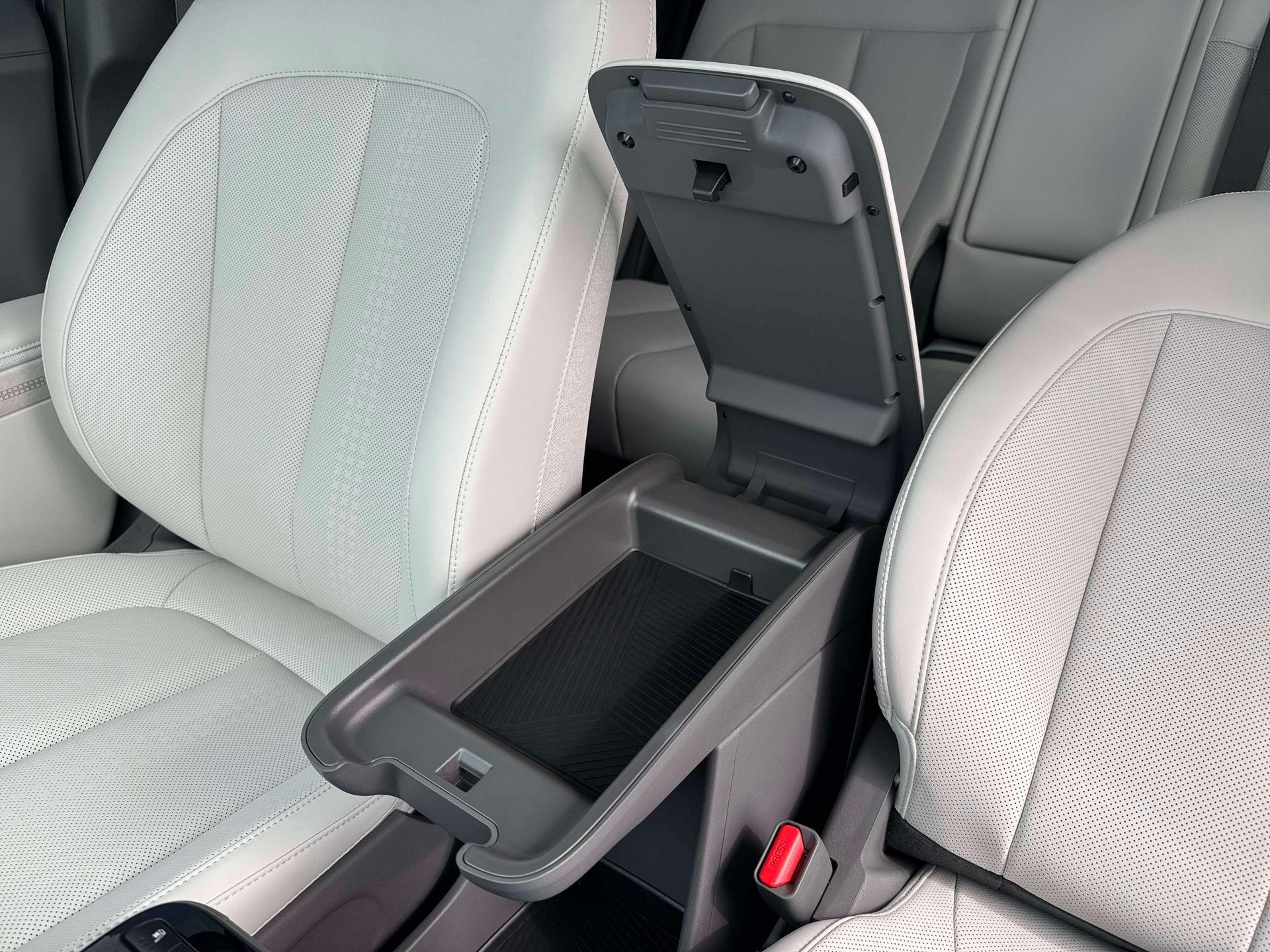 Thumbnail: 2026 Hyundai Ioniq 5 - 18