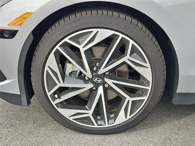 Thumbnail: 2025 Hyundai Ioniq 6 - 13