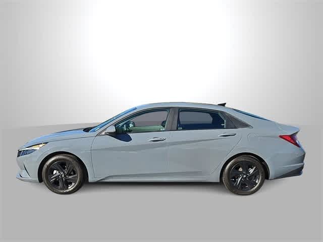 Thumbnail: 2023 Hyundai Elantra - 5